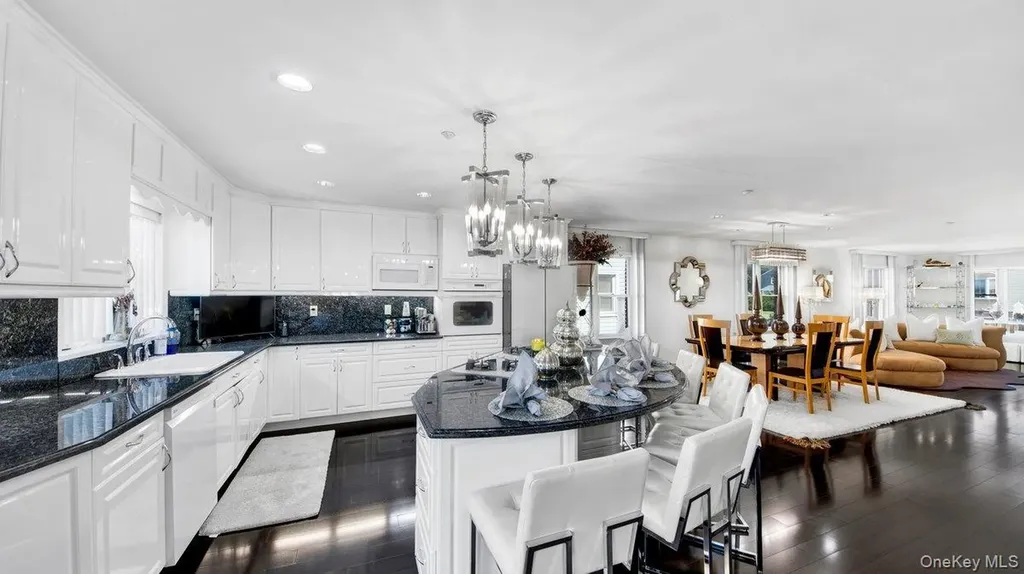 27 Woodside Avenue Harrison NY 10604