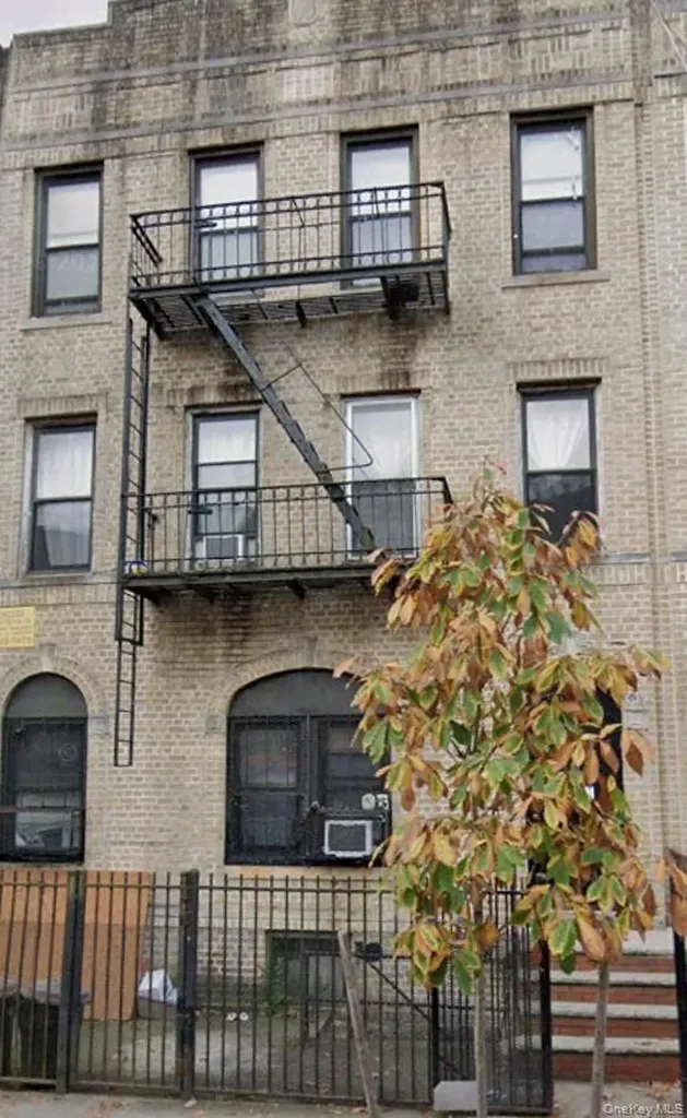 444 68th Street Brooklyn NY 11220