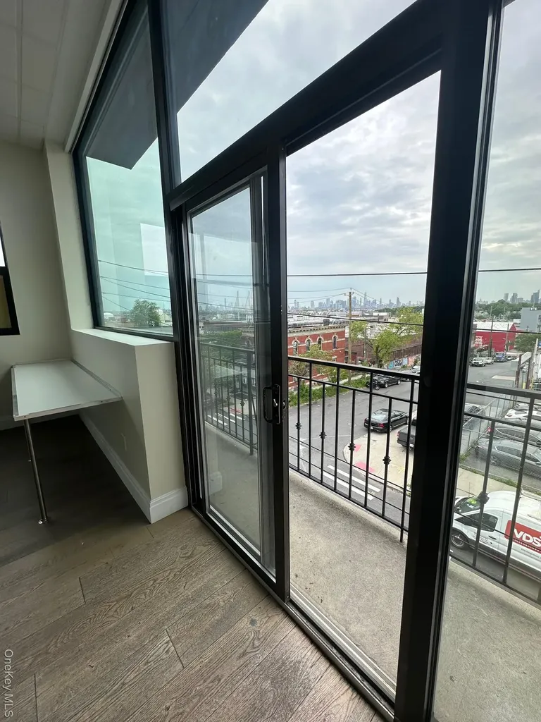 5319 46th Street Maspeth NY 11378