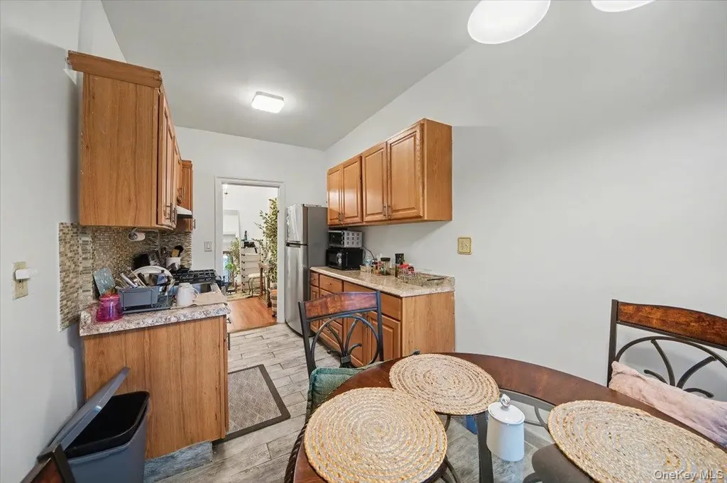 1045 Anderson Avenue Bronx NY 10452