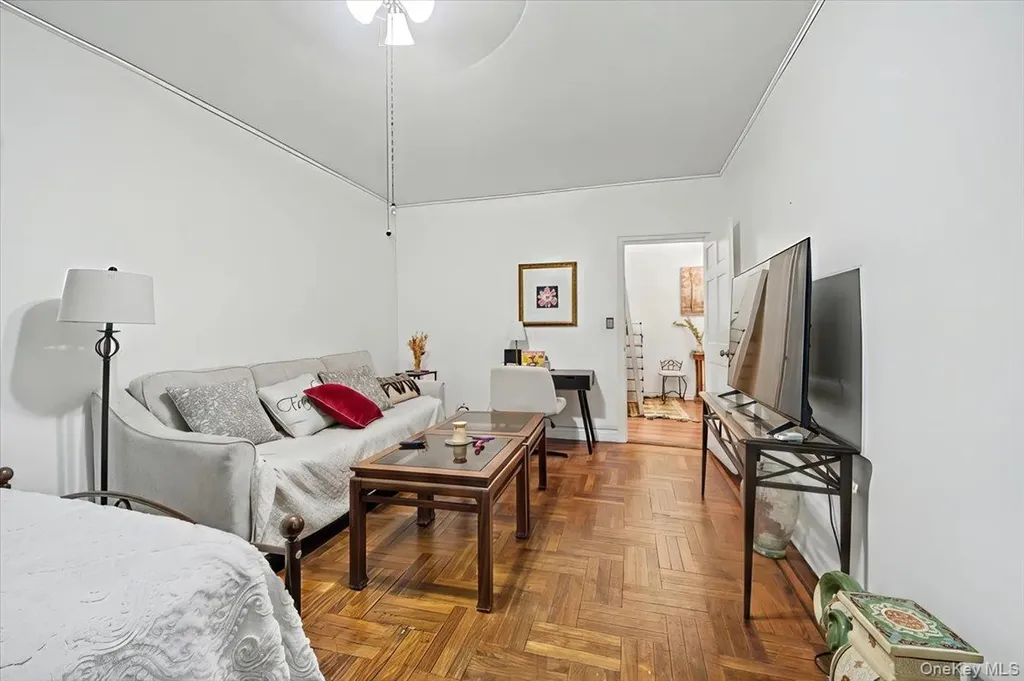 1045 Anderson Avenue Bronx NY 10452