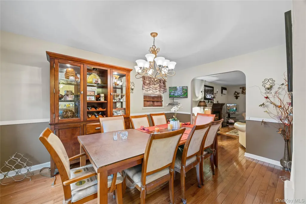 2004 Bogart Avenue Bronx NY 10462