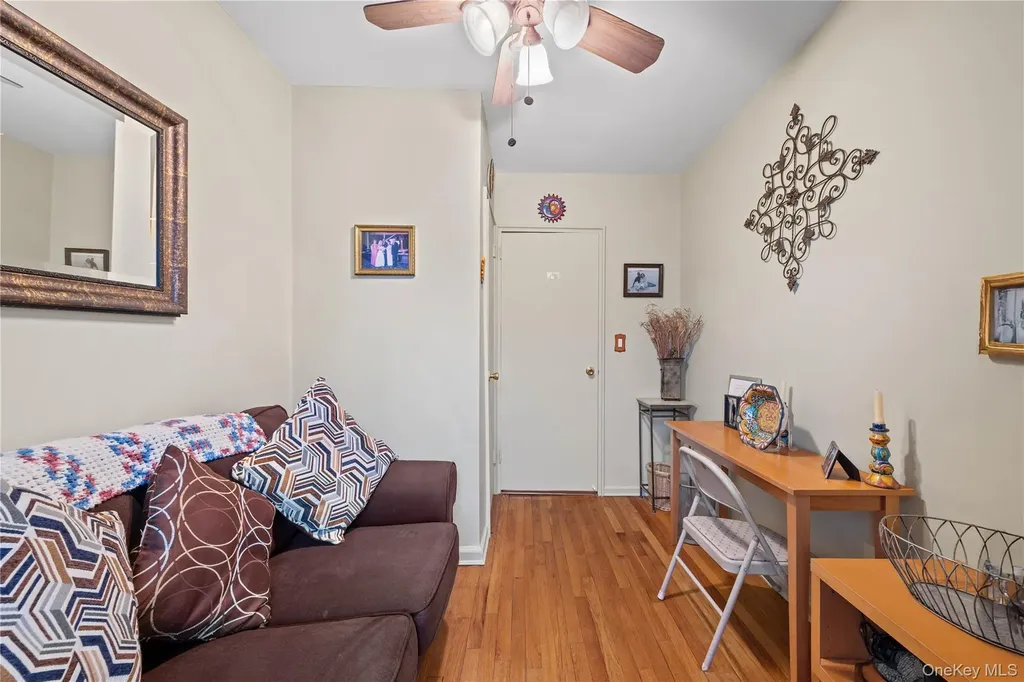 2004 Bogart Avenue Bronx NY 10462