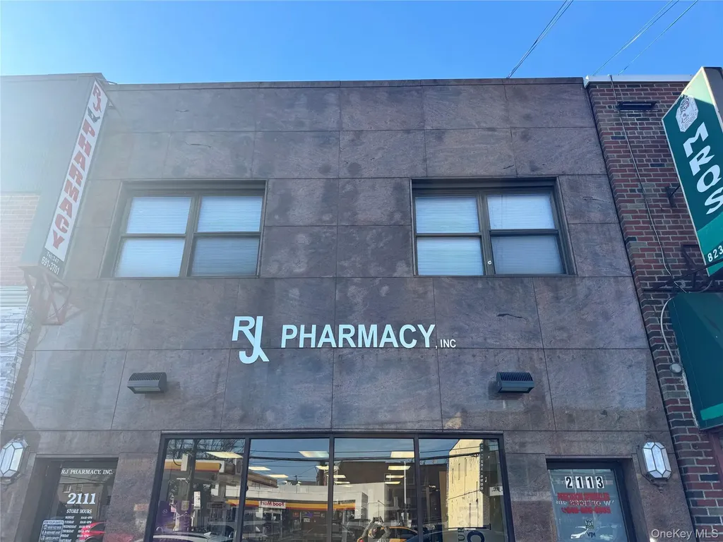 2111 Williamsbridge Road Bronx NY 10461