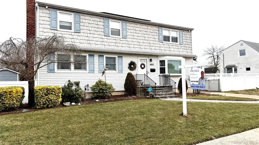493 Kell Place Seaford NY 11783