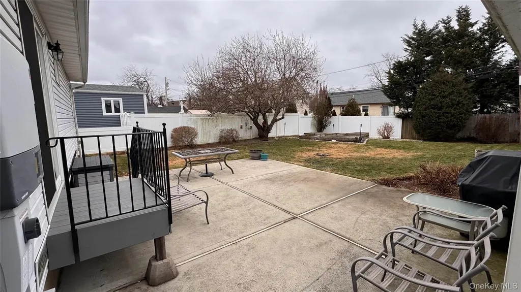493 Kell Place Seaford NY 11783