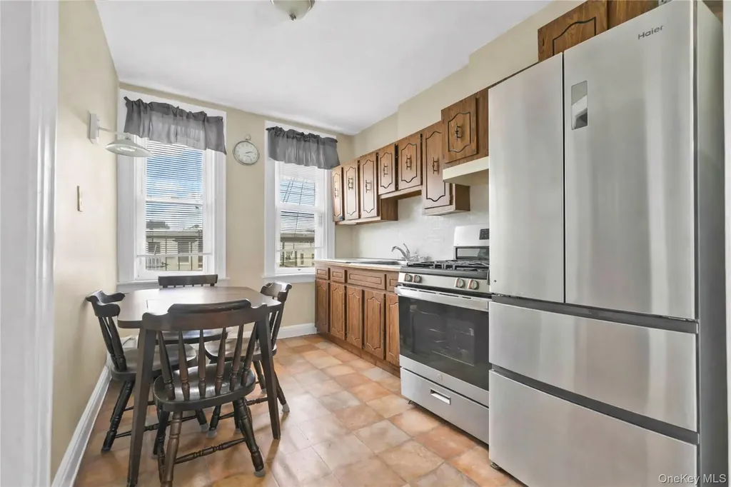 6340 Fresh Pond Road Ridgewood NY 11385
