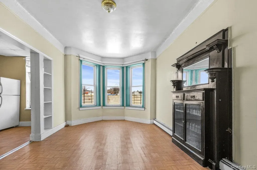 10409 94th Avenue Ozone Park NY 11416