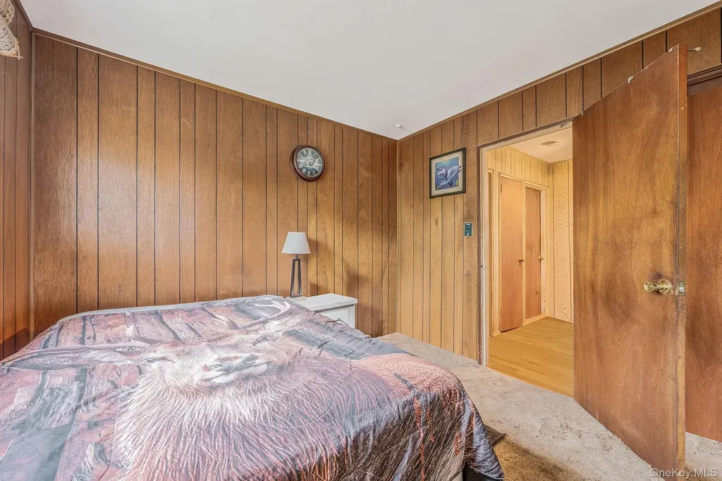 86 Silber Avenue Bethpage NY 11714