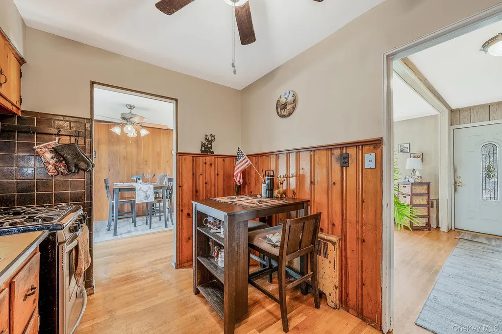 86 Silber Avenue Bethpage NY 11714