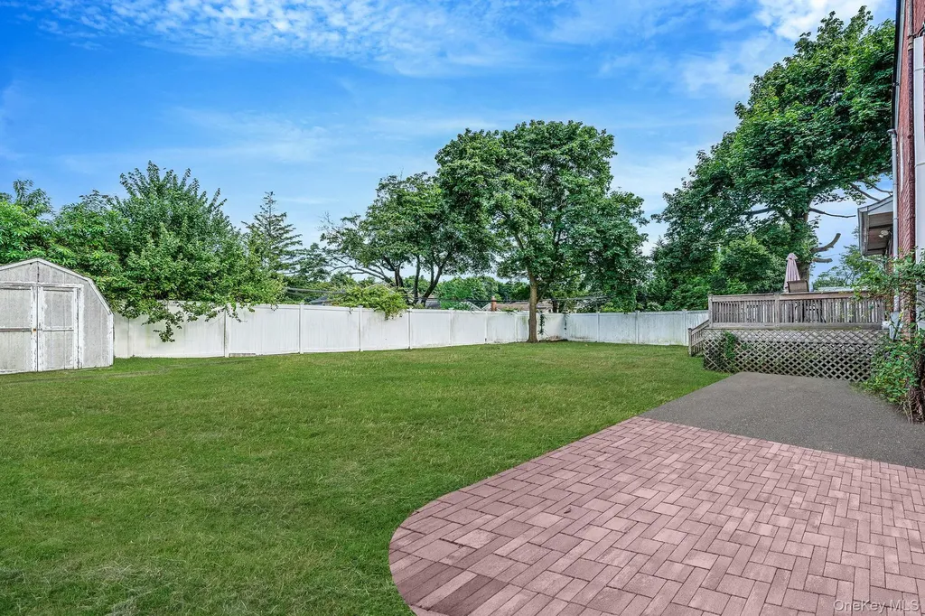 86 Silber Avenue Bethpage NY 11714