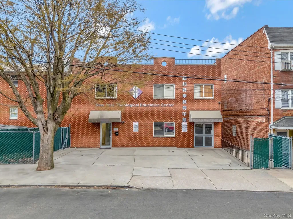 143-11 Willets Point Boulevard Whitestone NY 11357