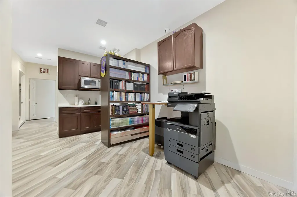 143-11 Willets Point Boulevard Whitestone NY 11357