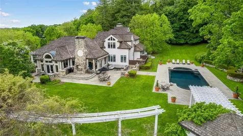 150 Old Farm Road N Chappaqua NY 10514
