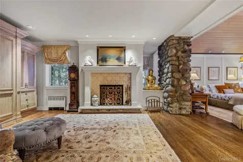 150 Old Farm Road N Chappaqua NY 10514