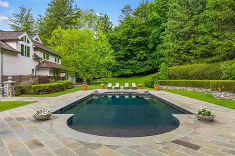 150 Old Farm Road N Chappaqua NY 10514