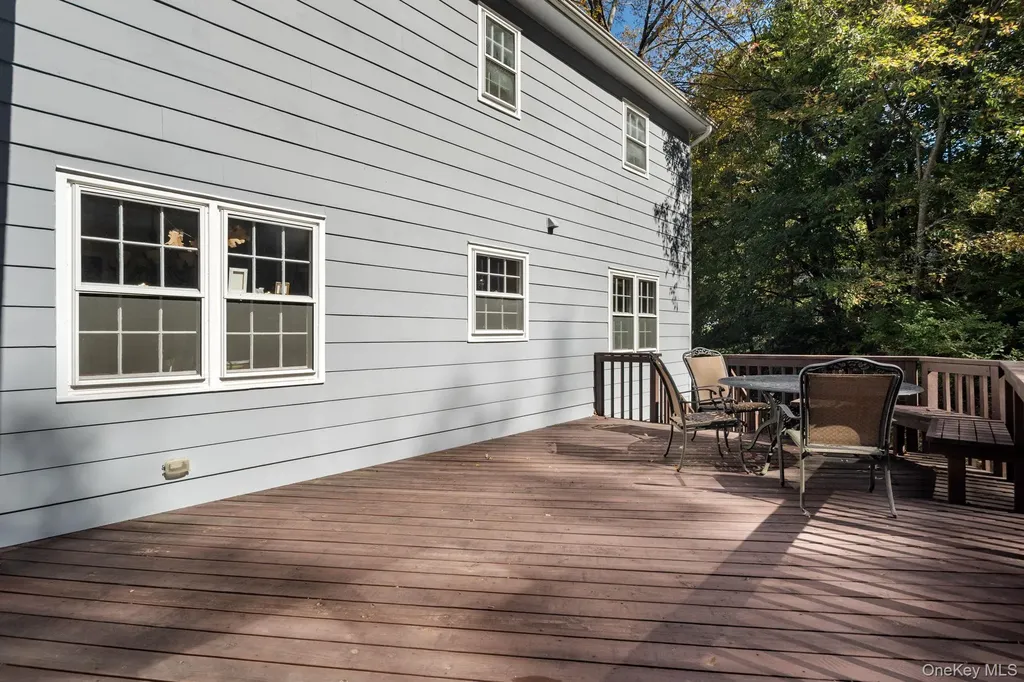 9 Whitlaw Lane Chappaqua NY 10514