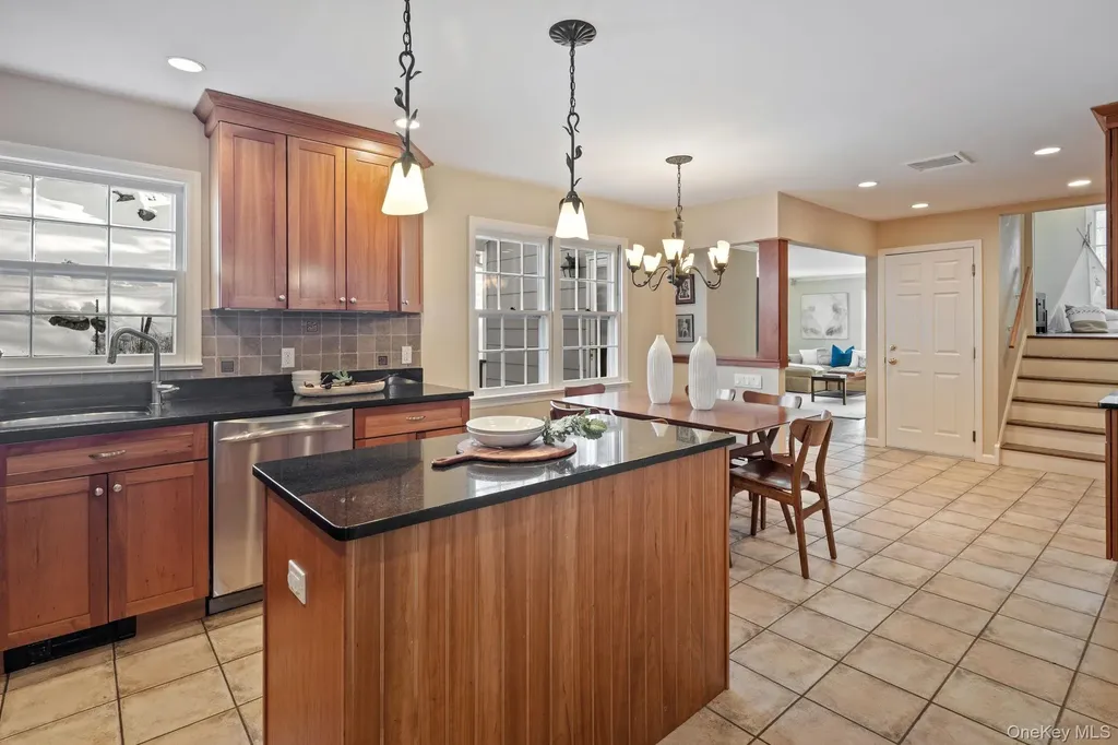 9 Whitlaw Lane Chappaqua NY 10514