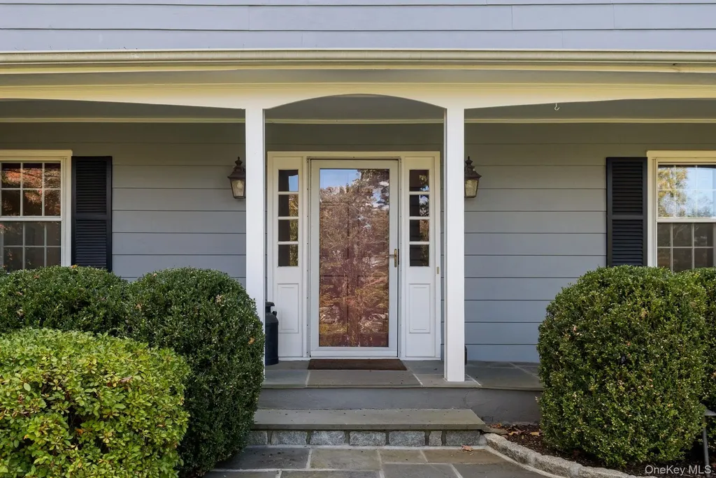 9 Whitlaw Lane Chappaqua NY 10514