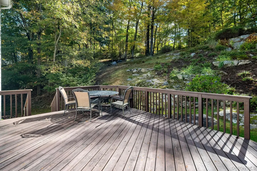 9 Whitlaw Lane Chappaqua NY 10514