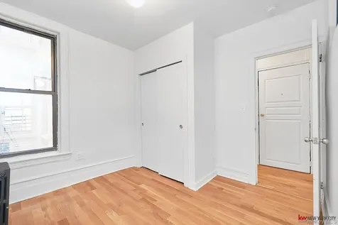 1037 College Avenue Bronx NY 10456