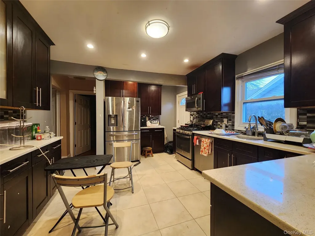 883 Mckenna Avenue Baldwin NY 11510