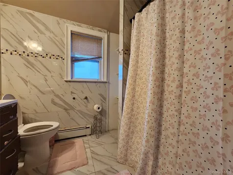 883 Mckenna Avenue Baldwin NY 11510
