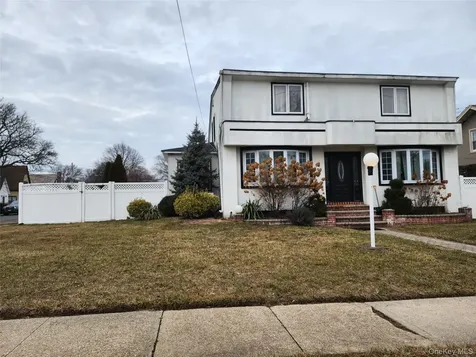 883 Mckenna Avenue Baldwin NY 11510