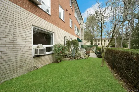 22 Channing Place Eastchester NY 10709