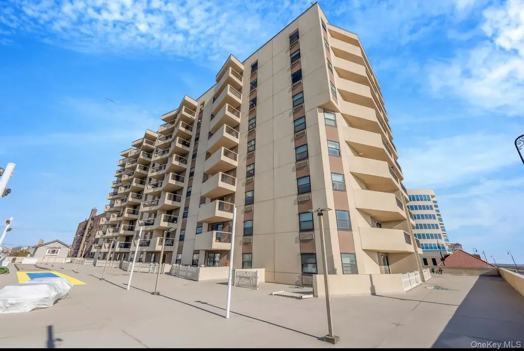 360 Shore Road Long Beach NY 11561