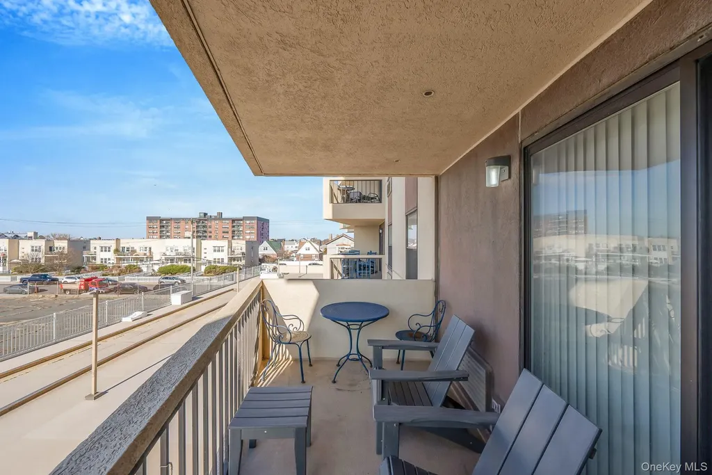 360 Shore Road Long Beach NY 11561
