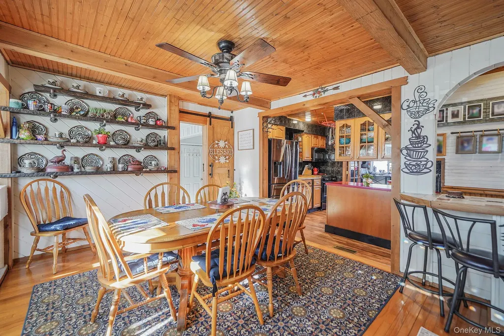 15 18th Avenue Bay Shore NY 11706