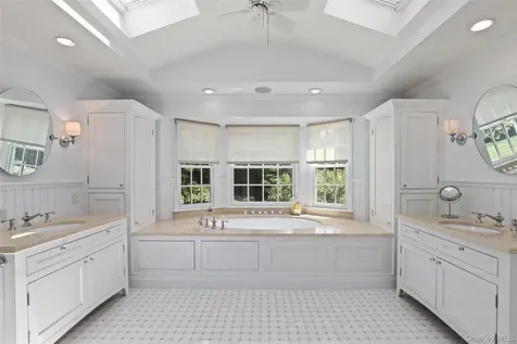 21 Bisbee Lane Bedford Hills NY 10507