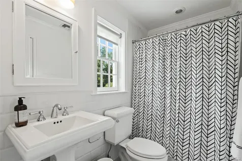 21 Bisbee Lane Bedford Hills NY 10507