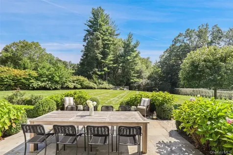 21 Bisbee Lane Bedford Hills NY 10507