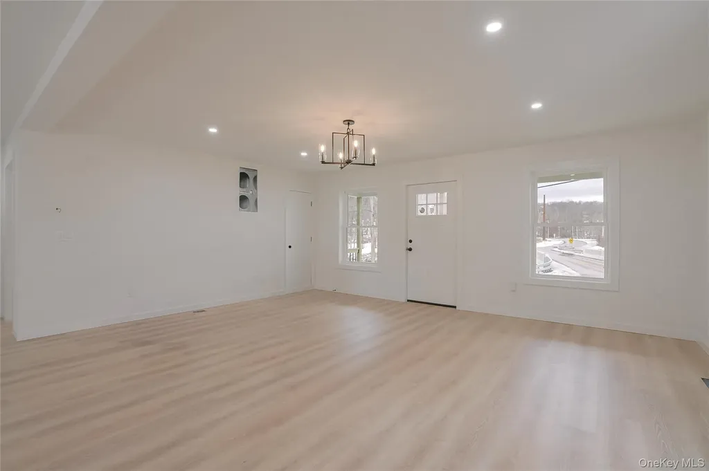 17 Maple Street Glenham NY 12508