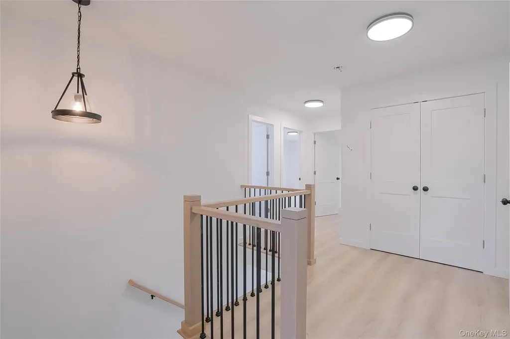 17 Maple Street Glenham NY 12508