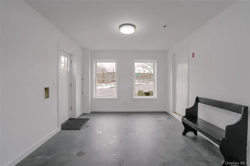 17 Maple Street Glenham NY 12508