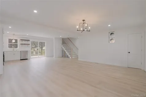 17 Maple Street Glenham NY 12508
