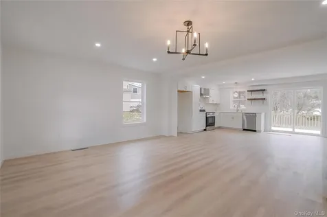 17 Maple Street Glenham NY 12508