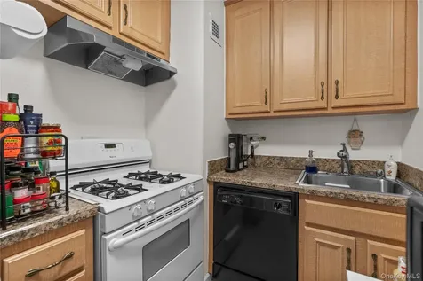 100 E Hartsdale Avenue Hartsdale NY 10530