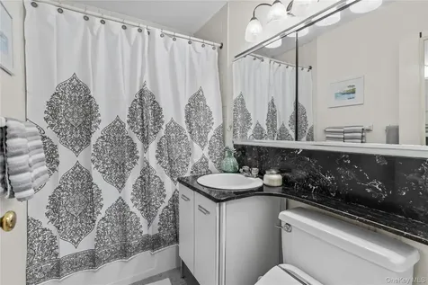 100 E Hartsdale Avenue Hartsdale NY 10530