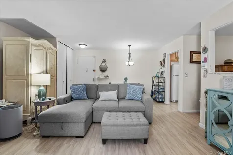 100 E Hartsdale Avenue Hartsdale NY 10530