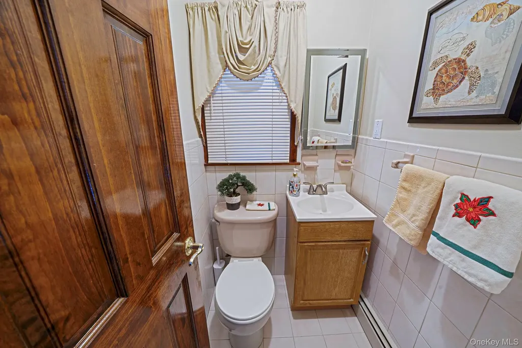3 Huron Road Shirley NY 11967