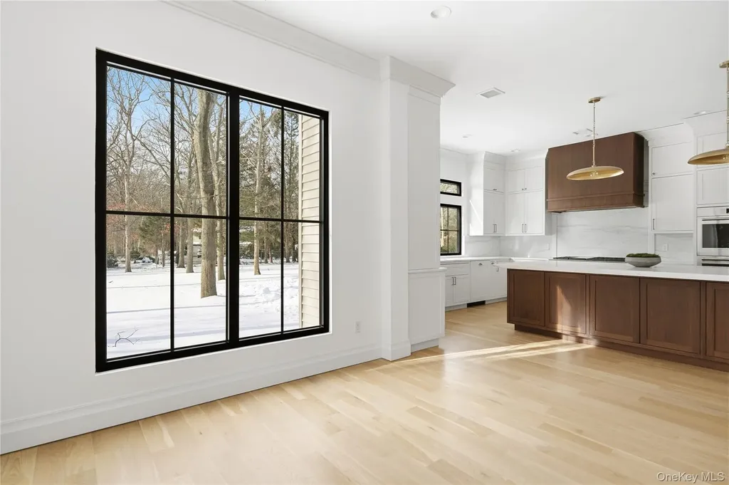 115 Weeks Drive Dix Hills NY 11746