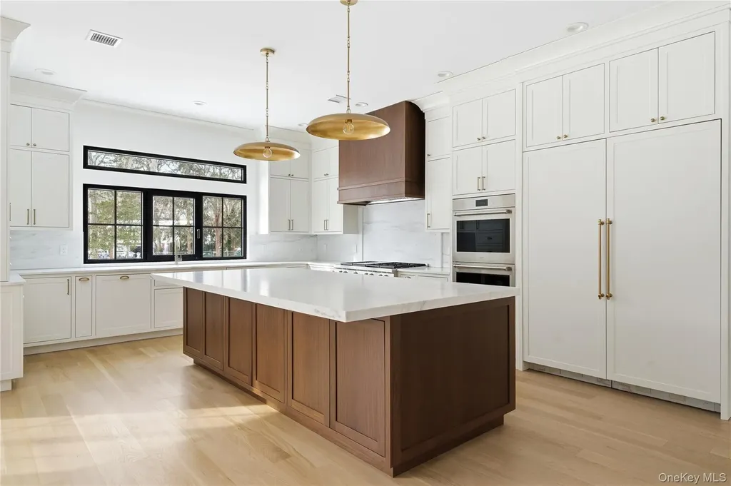 115 Weeks Drive Dix Hills NY 11746