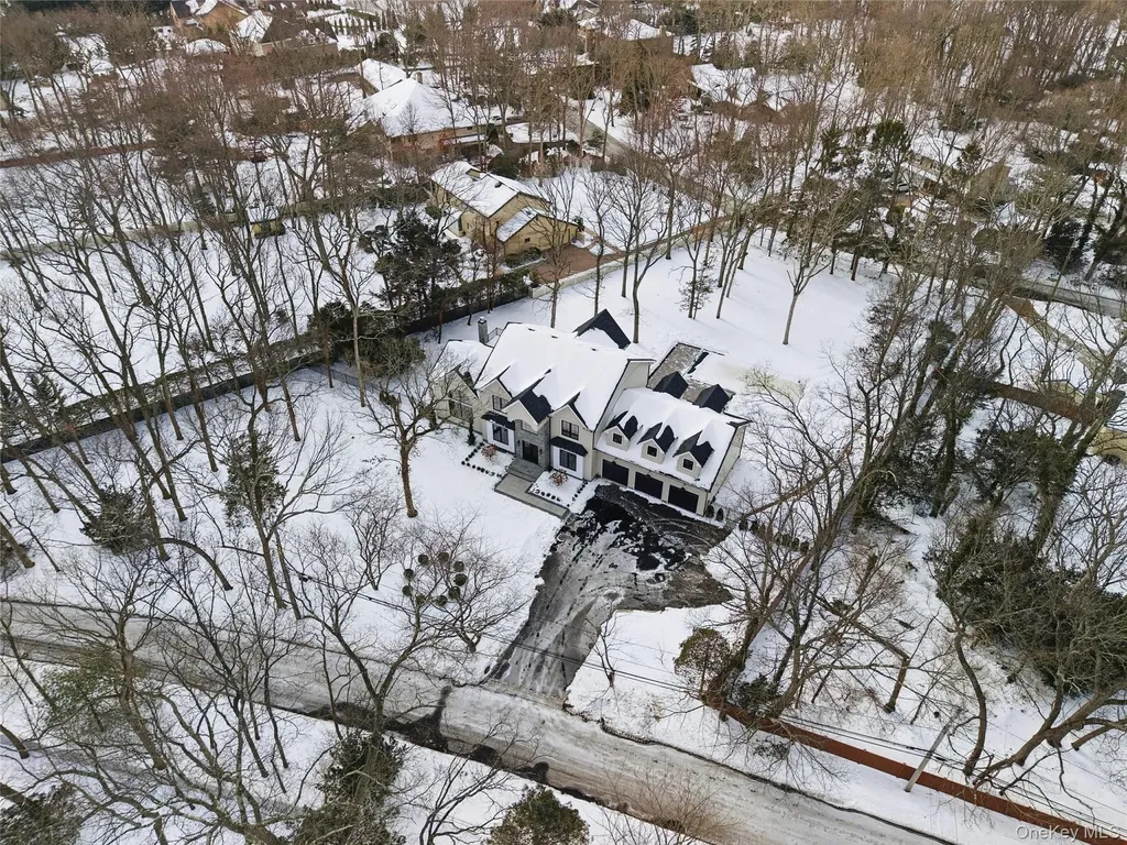 115 Weeks Drive Dix Hills NY 11746