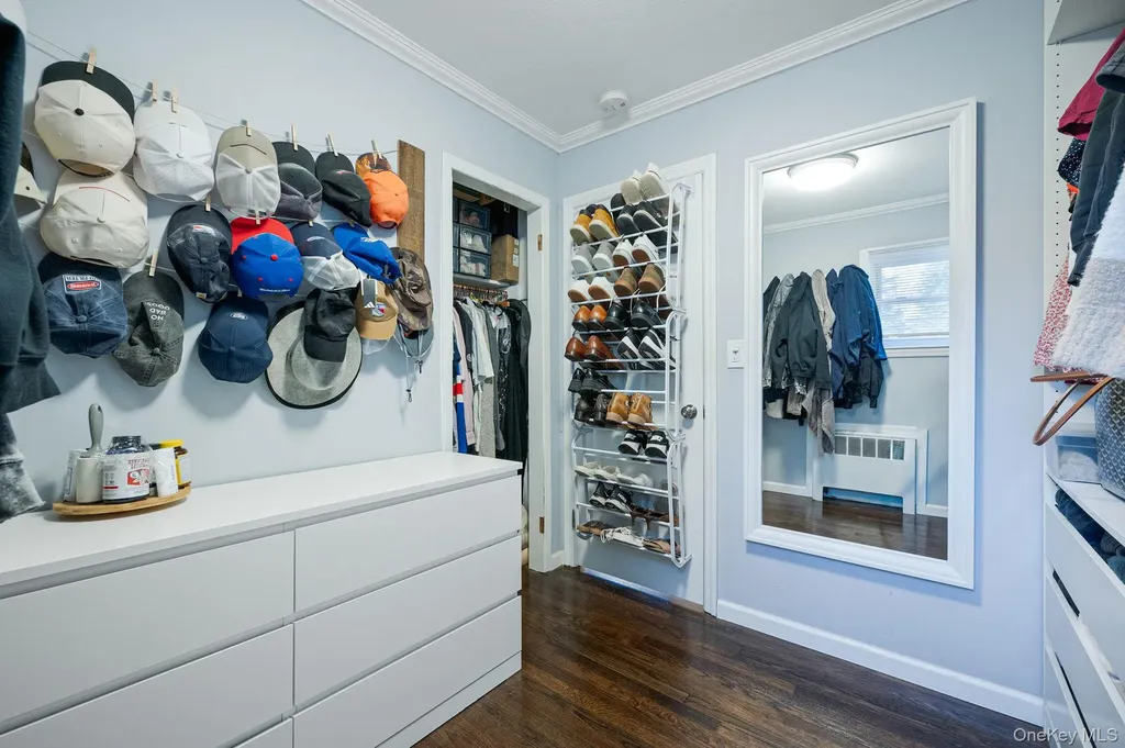 792 Frankford Road West Babylon NY 11704