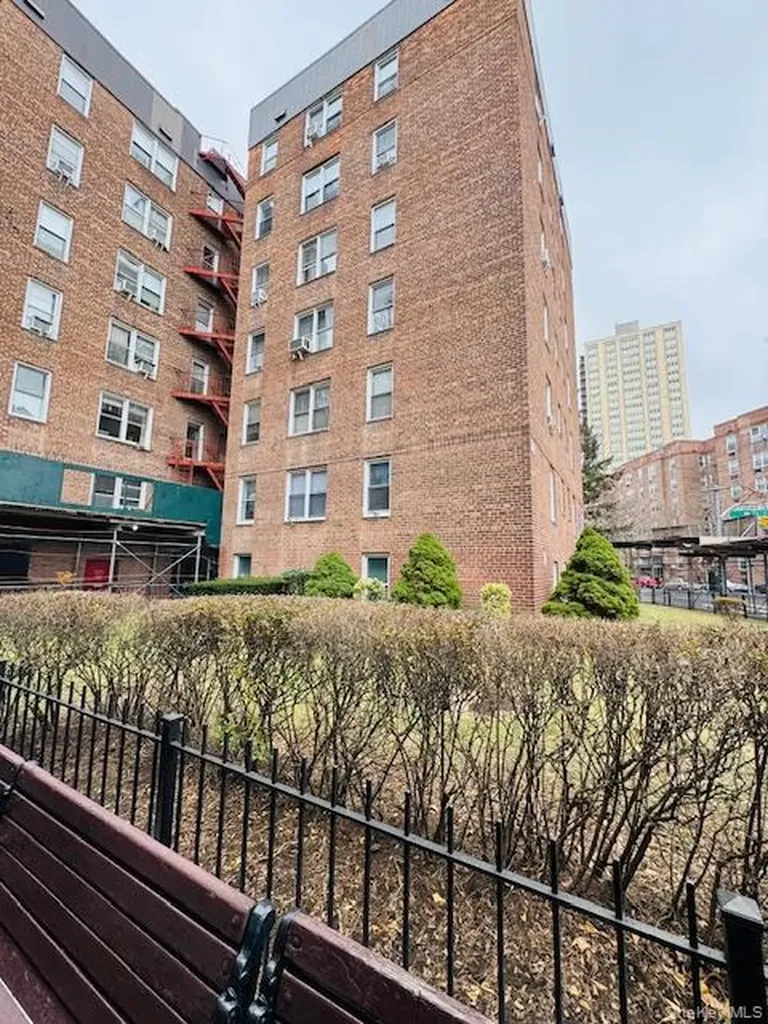 65-45 Yellowstone Boulevard Forest Hills NY 11375