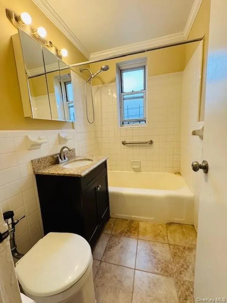 65-45 Yellowstone Boulevard Forest Hills NY 11375